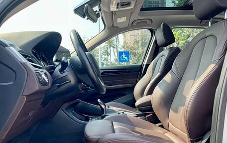 BMW X1, 2022 год, 2 220 000 рублей, 10 фотография