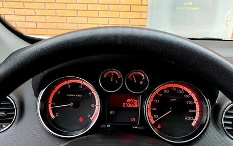 Peugeot 308 II, 2011 год, 390 000 рублей, 8 фотография