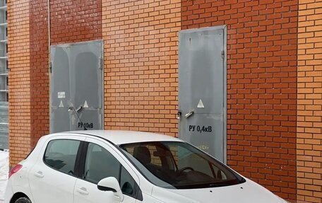 Peugeot 308 II, 2011 год, 390 000 рублей, 12 фотография