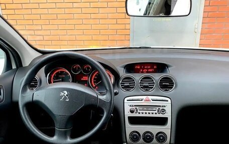 Peugeot 308 II, 2011 год, 390 000 рублей, 10 фотография