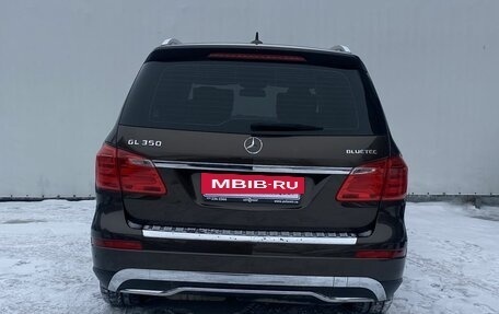 Mercedes-Benz GL-Класс, 2015 год, 3 800 000 рублей, 6 фотография