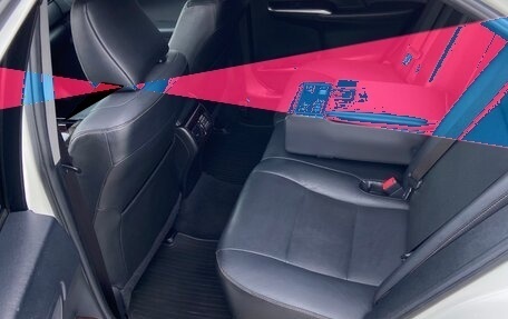 Toyota Camry, 2015 год, 2 430 000 рублей, 9 фотография