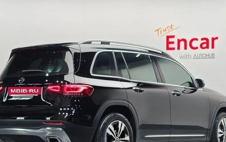 Mercedes-Benz GLB, 2023 год, 3 240 000 рублей, 2 фотография