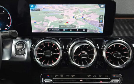 Mercedes-Benz GLB, 2023 год, 3 240 000 рублей, 12 фотография