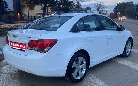 Chevrolet Cruze II, 2010 год, 745 000 рублей, 13 фотография