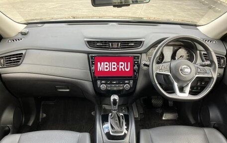 Nissan X-Trail, 2021 год, 1 900 001 рублей, 9 фотография