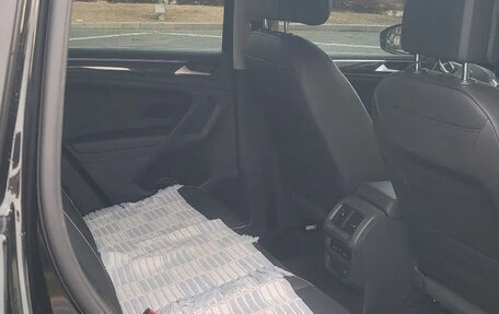 Volkswagen Tiguan II, 2023 год, 3 100 777 рублей, 10 фотография