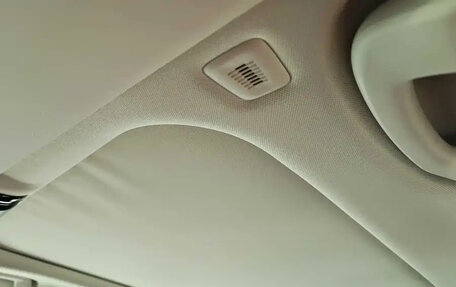 BMW 3 серия, 2023 год, 3 400 000 рублей, 11 фотография