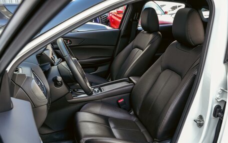 Mazda CX-4, 2023 год, 2 990 000 рублей, 10 фотография