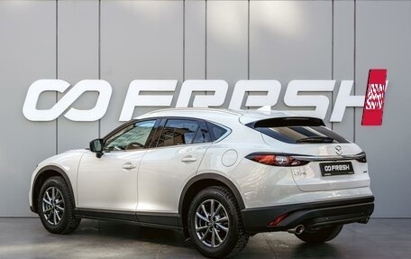 Mazda CX-4, 2023 год, 2 990 000 рублей, 2 фотография