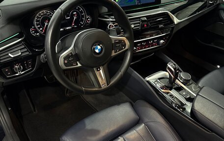 BMW 5 серия, 2017 год, 4 600 000 рублей, 29 фотография