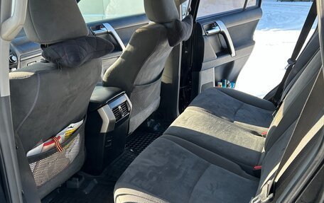 Toyota Land Cruiser Prado 150 рестайлинг 2, 2012 год, 3 100 000 рублей, 16 фотография