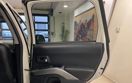 Peugeot 4007, 2012 год, 880 000 рублей, 9 фотография