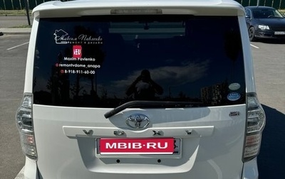 Toyota Voxy II, 2010 год, 1 350 000 рублей, 1 фотография