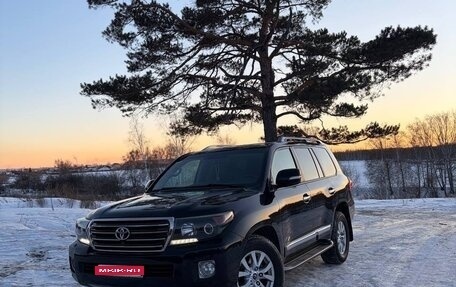 Toyota Land Cruiser 200, 2015 год, 3 750 000 рублей, 1 фотография
