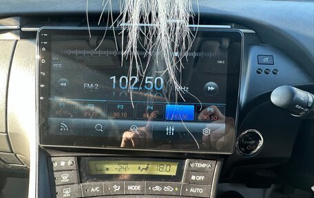 Toyota Prius, 2011 год, 1 150 000 рублей, 7 фотография