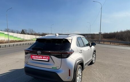 Toyota Yaris Cross, 2022 год, 2 000 000 рублей, 5 фотография