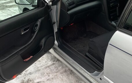 Subaru Legacy III, 2001 год, 600 000 рублей, 8 фотография