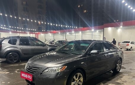 Toyota Camry, 2008 год, 800 000 рублей, 2 фотография