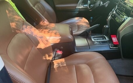 Toyota Land Cruiser 200, 2015 год, 3 750 000 рублей, 10 фотография