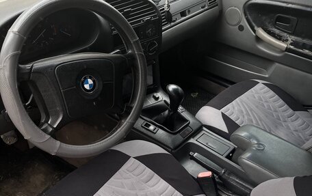 BMW 3 серия, 1991 год, 500 000 рублей, 5 фотография