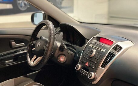 KIA cee'd I рестайлинг, 2011 год, 630 000 рублей, 14 фотография