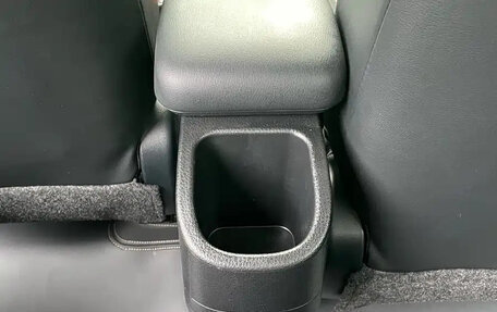 Toyota Yaris XP150 рестайлинг, 2023 год, 1 100 777 рублей, 16 фотография