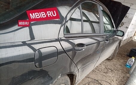 Mercedes-Benz C-Класс, 2005 год, 300 000 рублей, 5 фотография