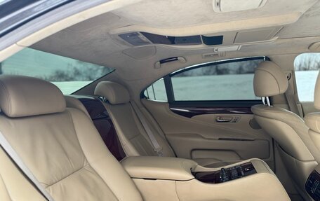 Lexus LS IV, 2009 год, 1 950 000 рублей, 25 фотография