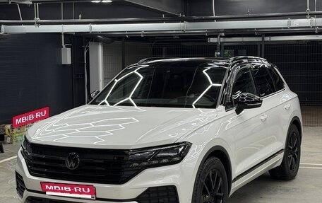 Volkswagen Touareg III, 2019 год, 5 900 000 рублей, 2 фотография