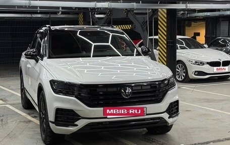 Volkswagen Touareg III, 2019 год, 5 900 000 рублей, 3 фотография