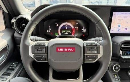 Toyota Land Cruiser Prado, 2024 год, 10 500 000 рублей, 10 фотография