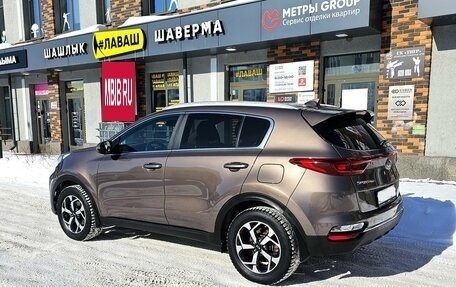 KIA Sportage IV рестайлинг, 2019 год, 2 095 000 рублей, 3 фотография