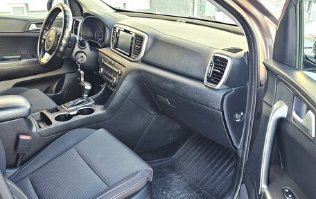 KIA Sportage IV рестайлинг, 2019 год, 2 095 000 рублей, 10 фотография