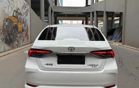 Toyota Corolla, 2022 год, 1 280 000 рублей, 5 фотография