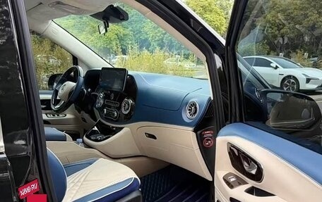 Mercedes-Benz Vito, 2022 год, 5 380 000 рублей, 13 фотография