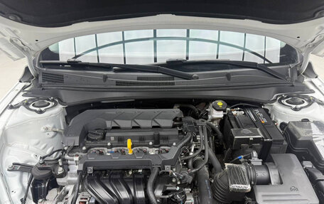 Hyundai Elantra, 2023 год, 1 850 000 рублей, 10 фотография