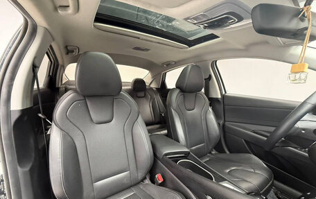 Hyundai Elantra, 2023 год, 1 850 000 рублей, 22 фотография