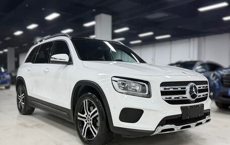 Mercedes-Benz GLB, 2022 год, 2 920 000 рублей, 3 фотография