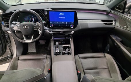 Lexus RX IV рестайлинг, 2025 год, 9 700 000 рублей, 6 фотография