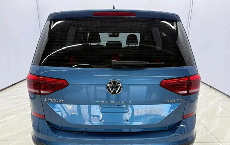 Volkswagen Touran III, 2022 год, 2 053 444 рублей, 5 фотография