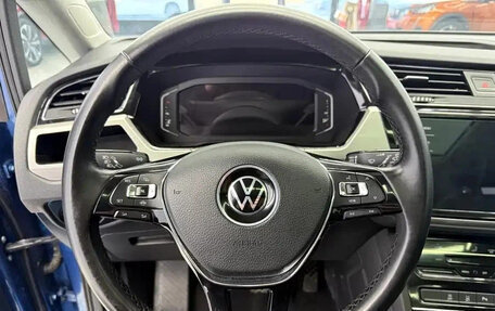 Volkswagen Touran III, 2022 год, 2 053 444 рублей, 7 фотография