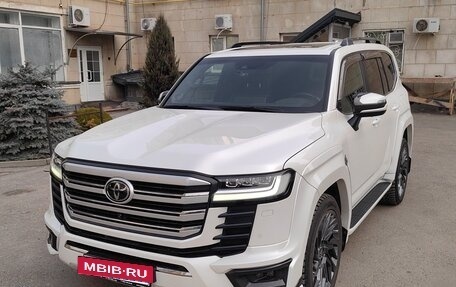 Toyota Land Cruiser, 2021 год, 11 000 000 рублей, 3 фотография