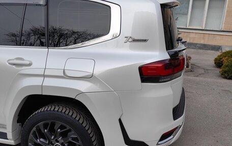 Toyota Land Cruiser, 2021 год, 11 000 000 рублей, 8 фотография