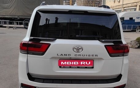 Toyota Land Cruiser, 2021 год, 11 000 000 рублей, 11 фотография