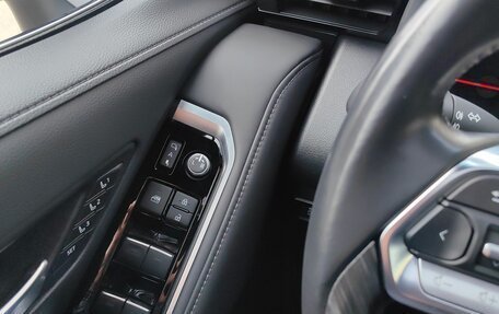 Toyota Land Cruiser, 2021 год, 11 000 000 рублей, 28 фотография