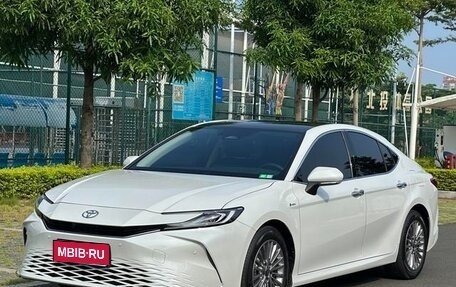 Toyota Camry, 2025 год, 1 фотография
