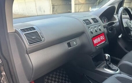 Volkswagen Touran III, 2015 год, 1 080 000 рублей, 22 фотография