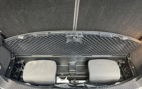 Volkswagen Touran III, 2015 год, 1 080 000 рублей, 28 фотография