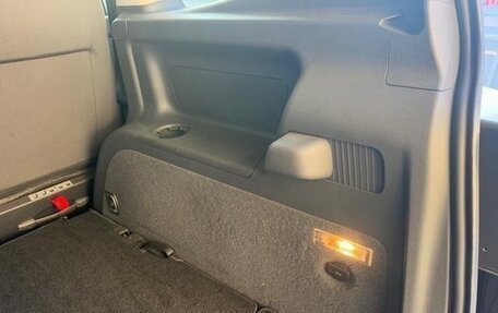 Volkswagen Touran III, 2015 год, 1 080 000 рублей, 36 фотография